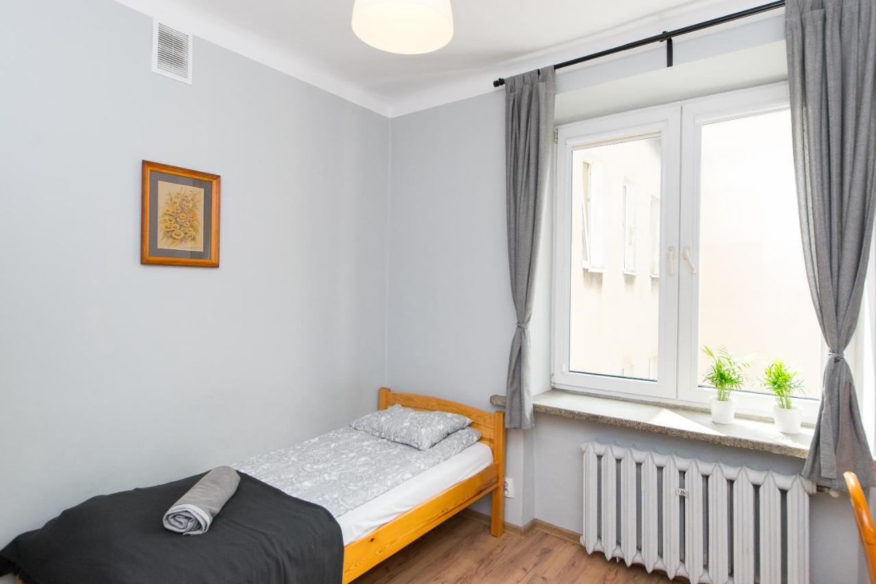 3-Bedroom Flat In City Center P4You Pl Краков Экстерьер фото